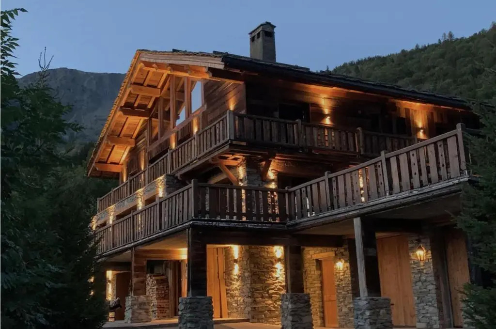 Chalet Ruitor, Chalet 500 M2 Luxueux de Caractere
