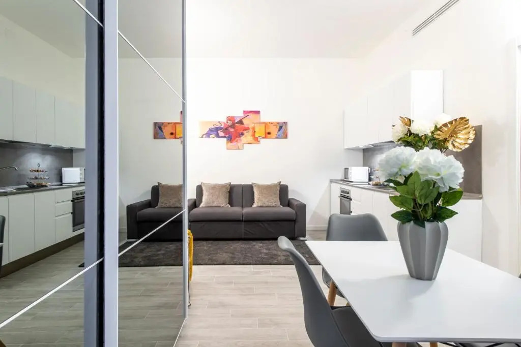 Milan Royal Suites - Centro