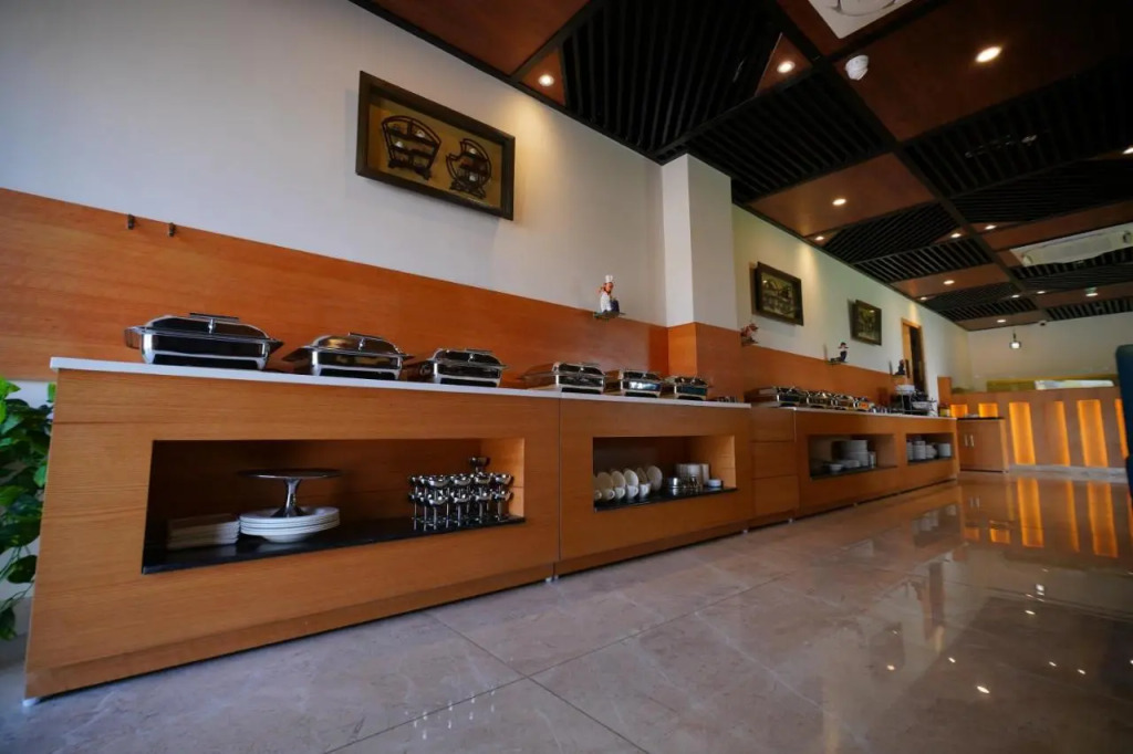 Clarks Inn Aligarh