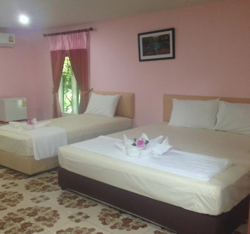 Pakasai Resort (Nuea Khlong)
