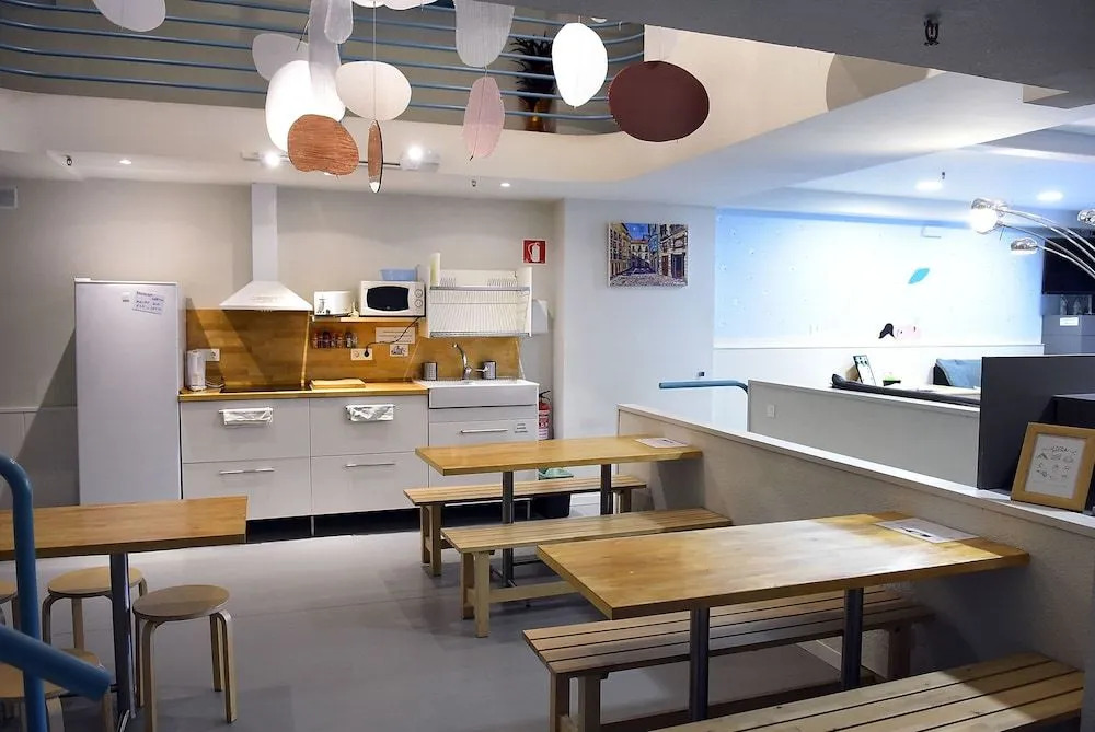 Plaza Catedral hostel