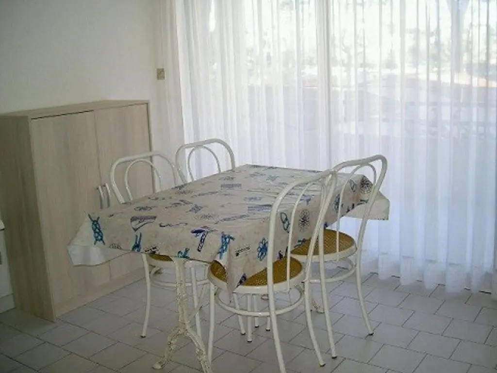 Appartement Cap d'Agde, 2 pièces, 6 personnes - FR-1-249-16