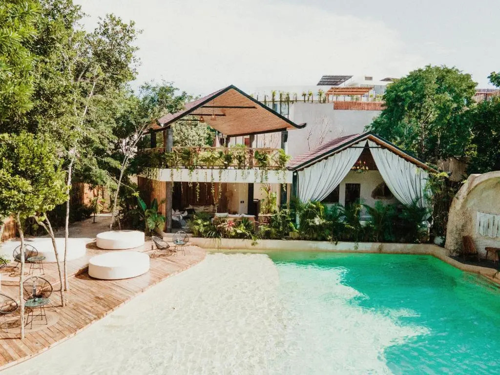 Nevana Luxury Villas by La Zebra