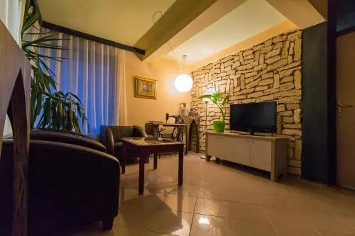 Bitrak Guest House