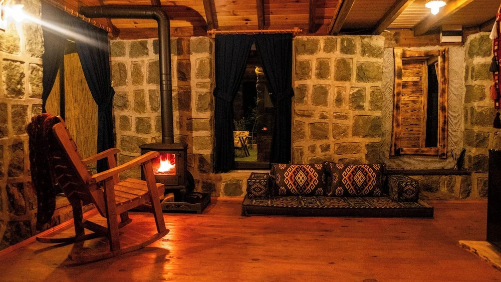 Şahmaran Bungalov