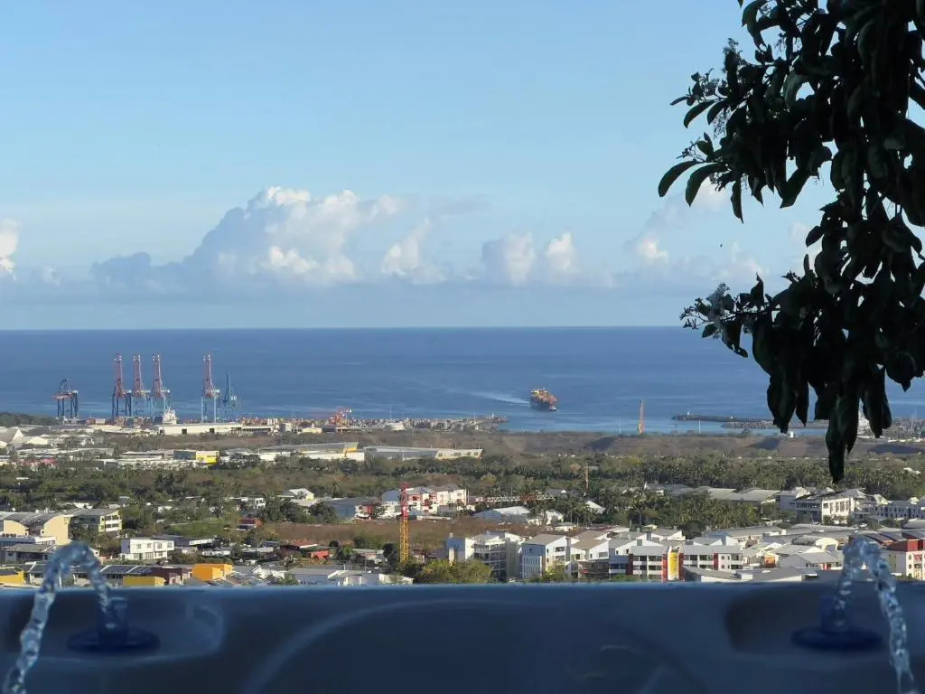 Vaste logement spa vue superbe Ti Kaz Miyou 1