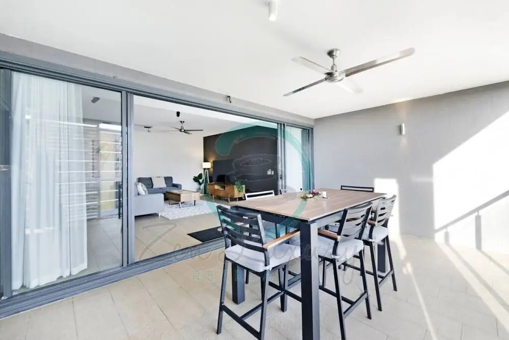 ZEN OCEANIA - 2 Bedroom Ocean View