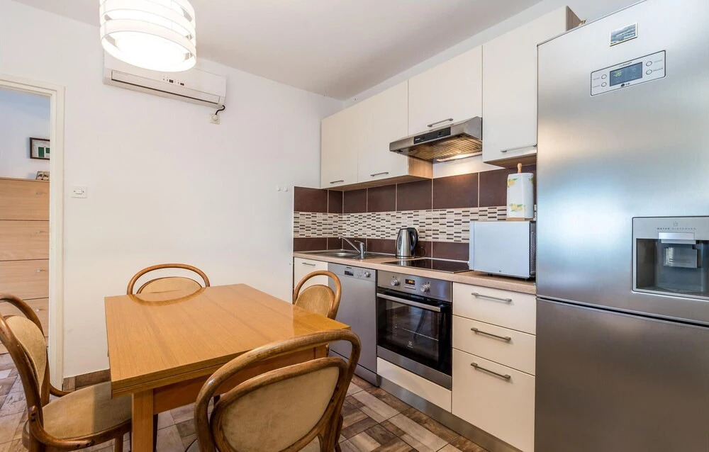 Awesome Home in Stinica With 2 Bedrooms and Wifi