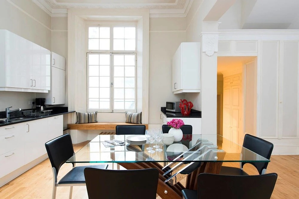 Modern, Spacious Luxury 1BR in Central London