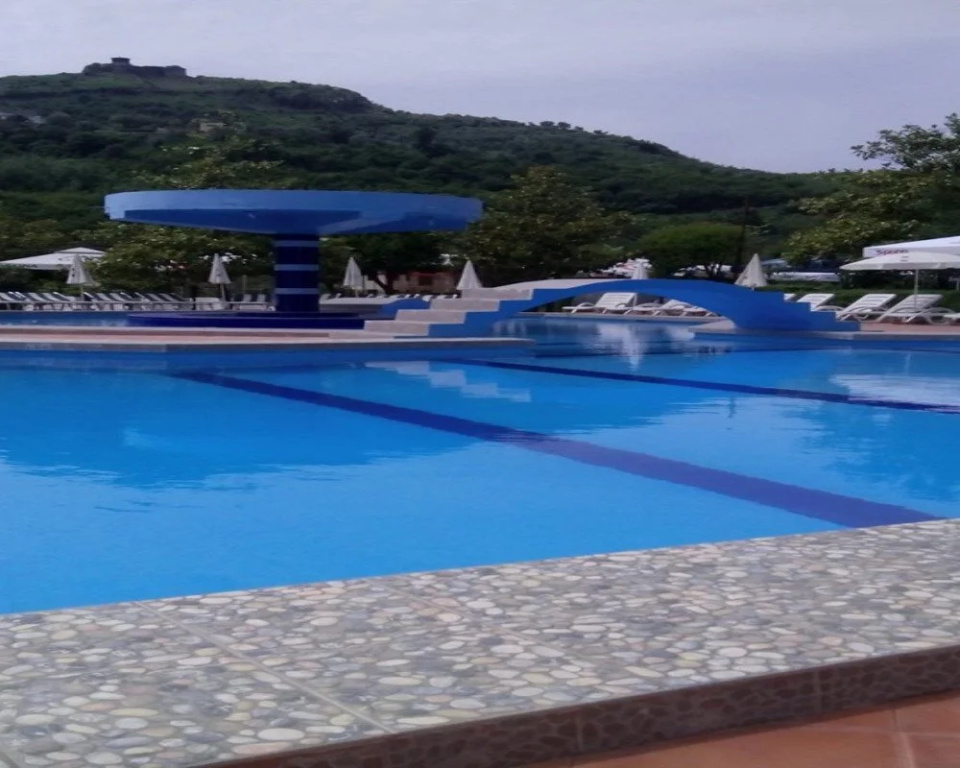 Riza Hotel