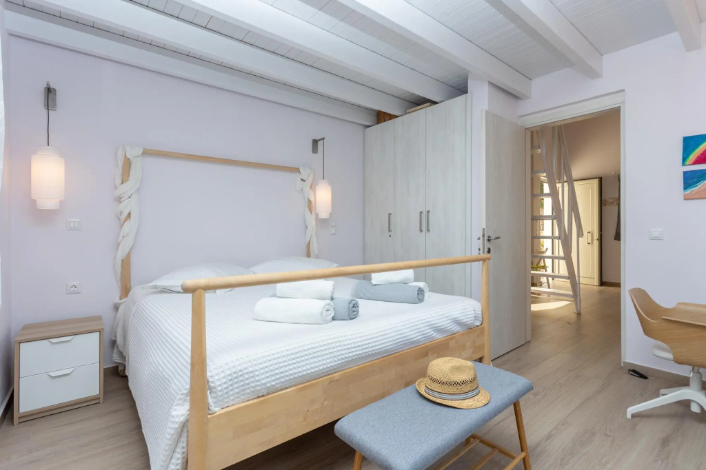 Villa Alexandros Swimming Pool Walk to Beach A C Wifi - 3454