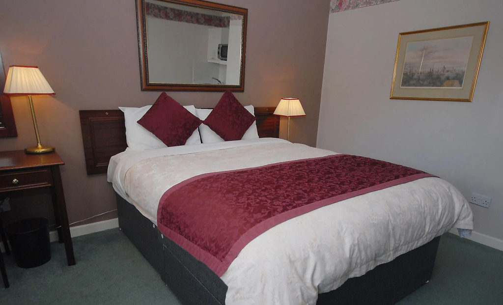 Marlborough House - Guest House