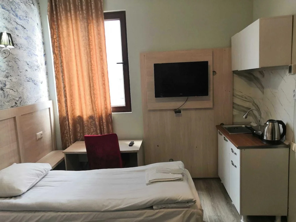 AKMAN SWISS HOTEL, Batumi