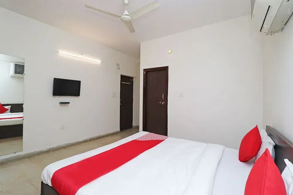 OYO 29707 Hotel Gwalior Pride