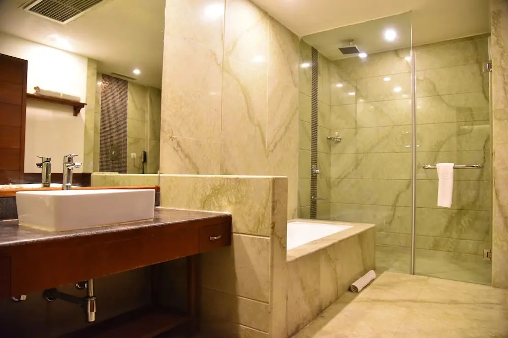Lords Plaza Jaipur