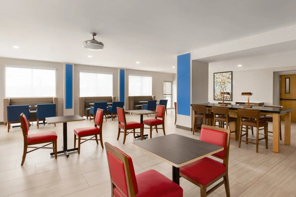 Holiday Inn Express Vero Beach-West I-95 by IHG