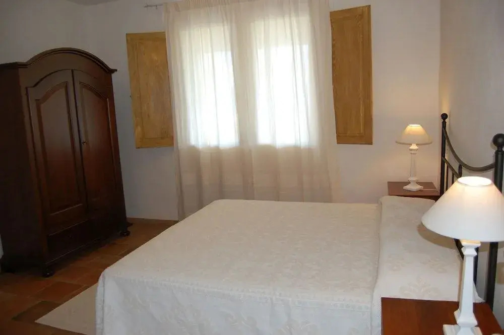 Villa Monti di Mola