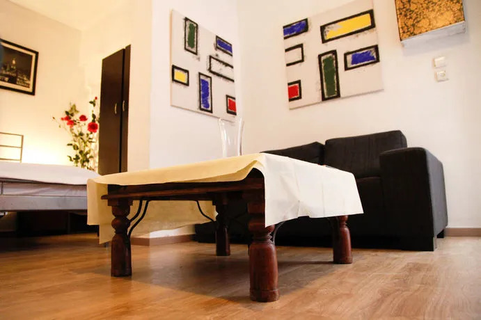 Idelson Apartments