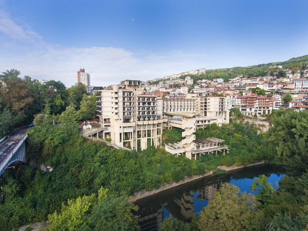 Interhotel