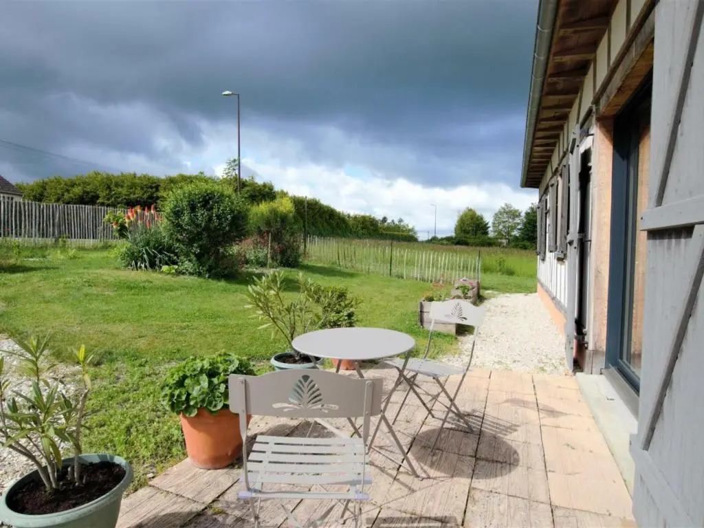Gîte Laubressel, 3 pièces, 4 personnes - FR-1-543-133