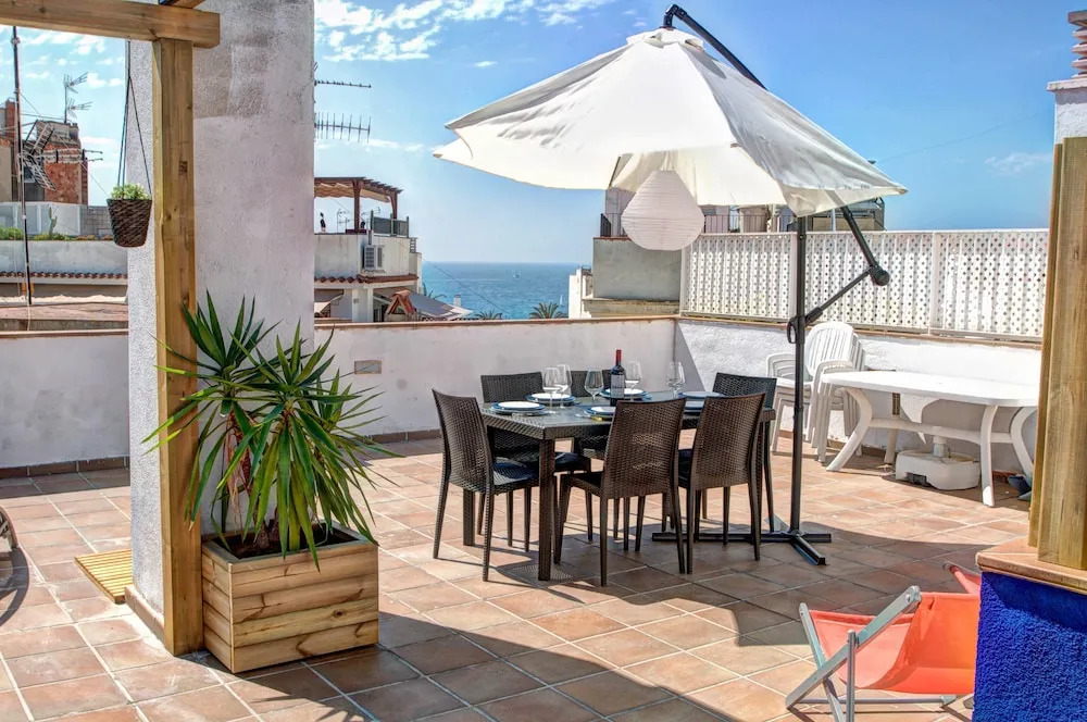 Sanctuary Penthouse by Hello Apartments Sitges