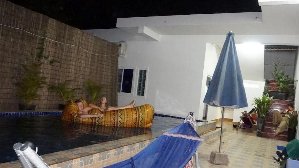 Chillax Hostel