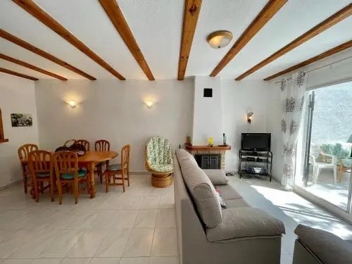 Bungalow Mar W1B02
