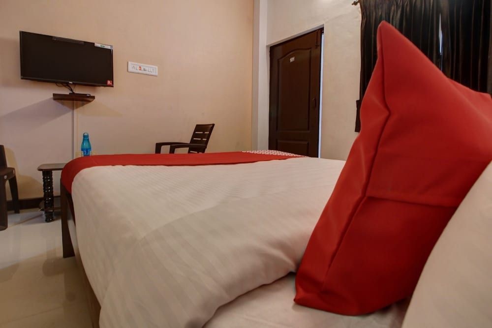 Oyo 45997 Gsn Residency