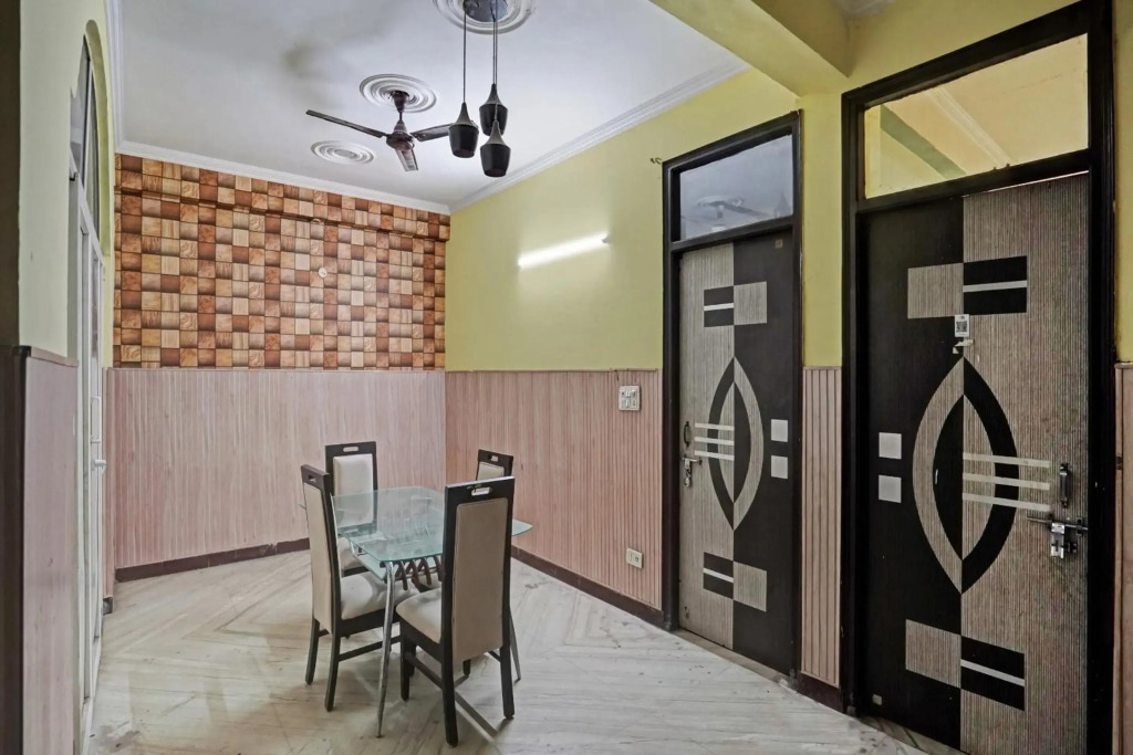 OYO Flagship 80586 Elite Homes