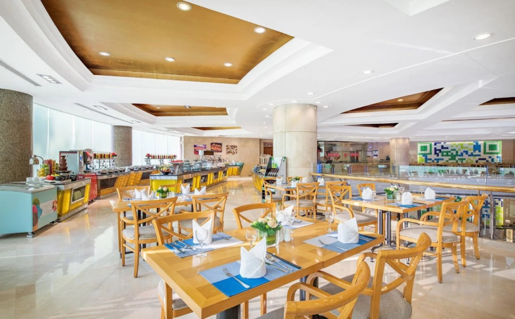 Holiday Inn Beijing Chang An West by IHG