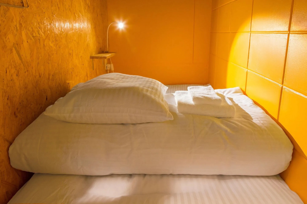 Seawall Hostel