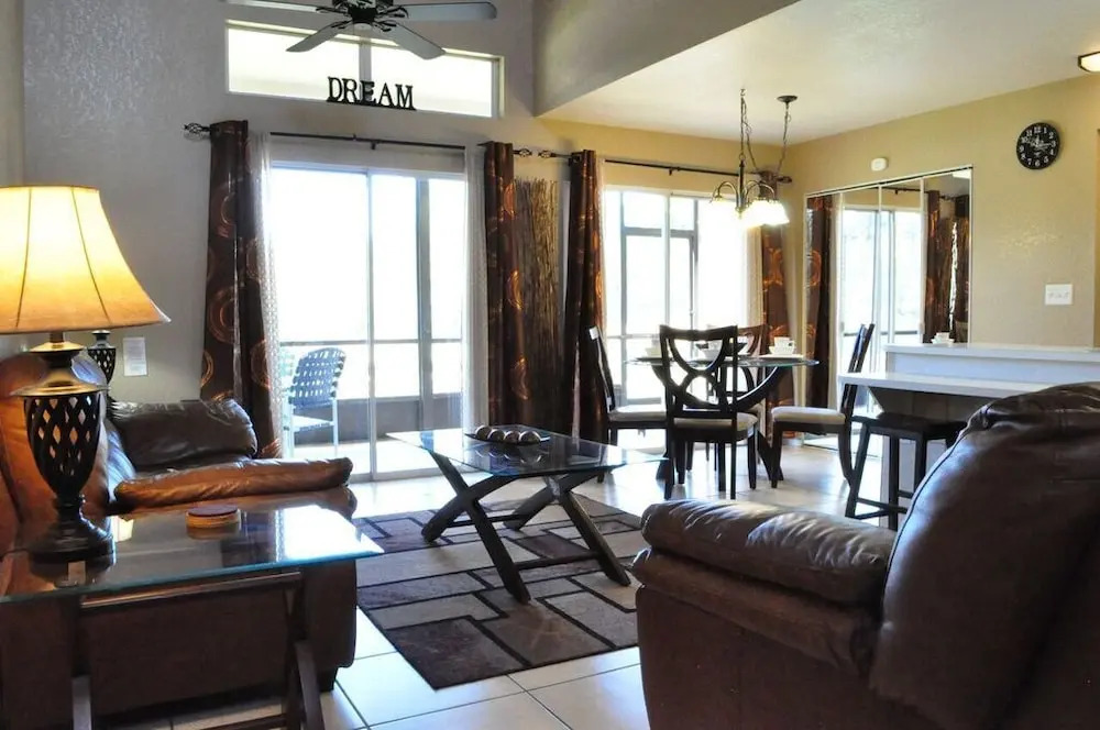 Mk015or 3 Bedroom Townhouse