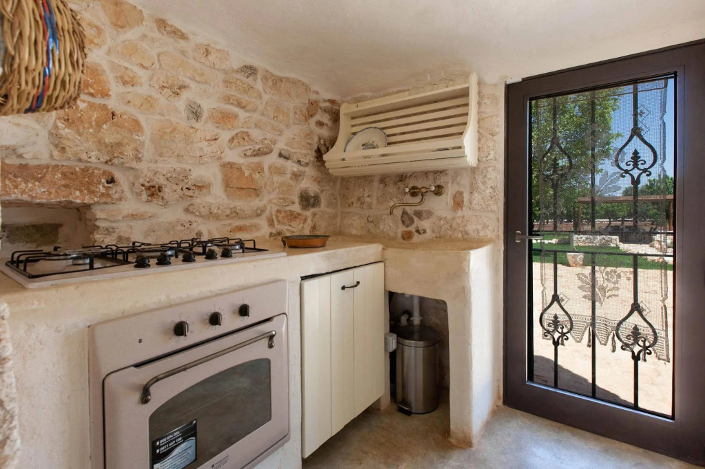 Trullo Coco by BarbarHouse
