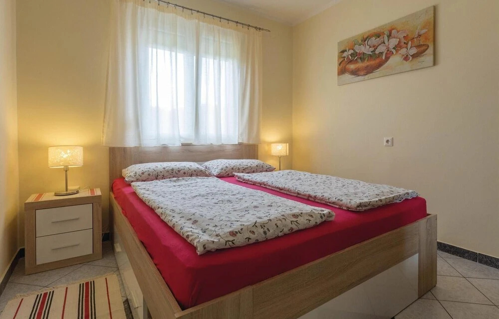 Awesome Apartment in Porec With 4 Bedrooms and Wifi