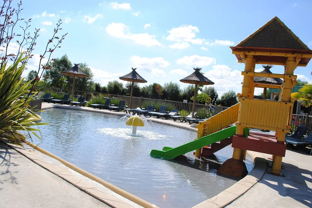 Camping La Roche Posay Vacances