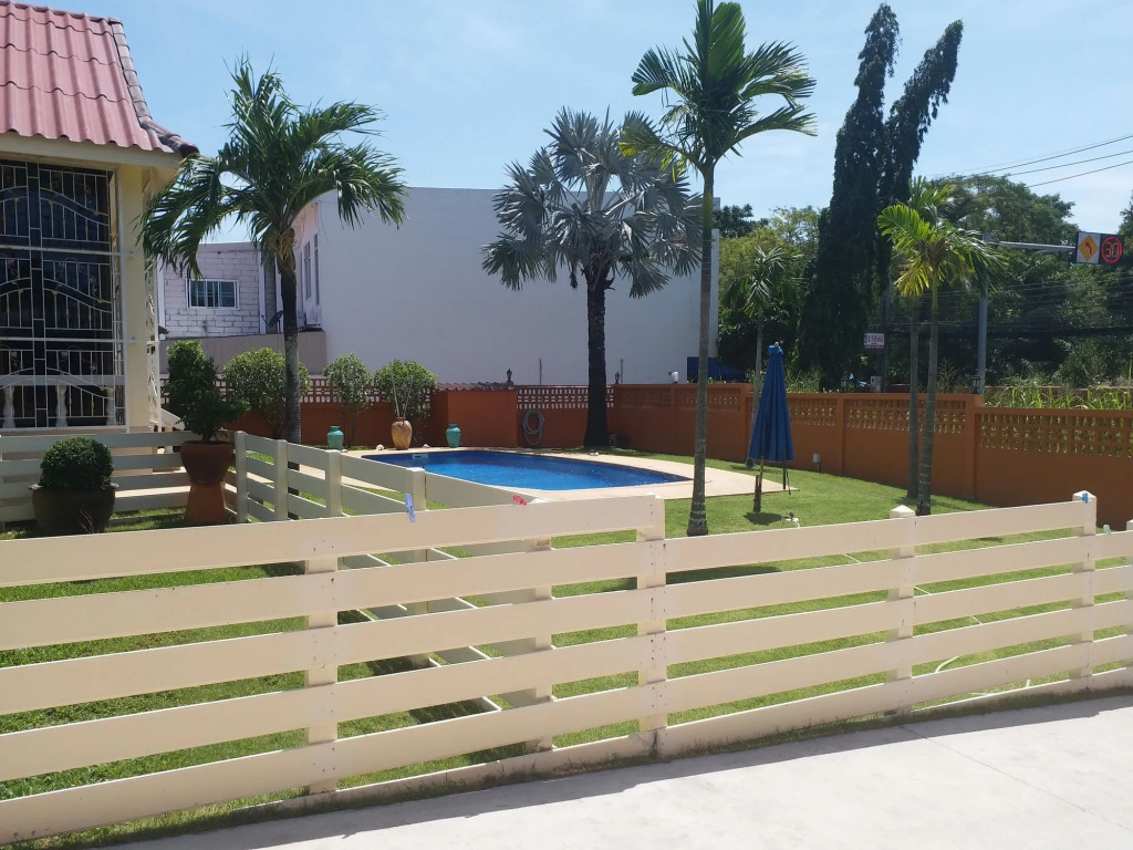 Studio Deluxe Avec Services Hôteliers - Adults Only