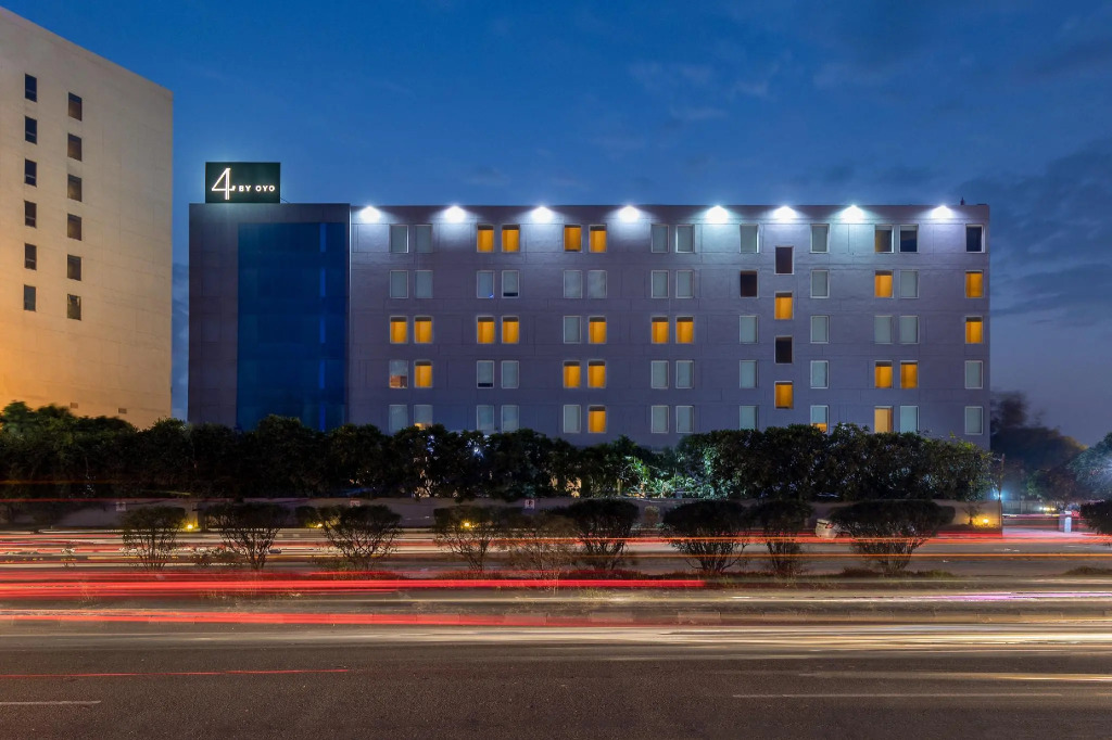 Sunday Hotel Zirakpur by checkIn,Chandigarh