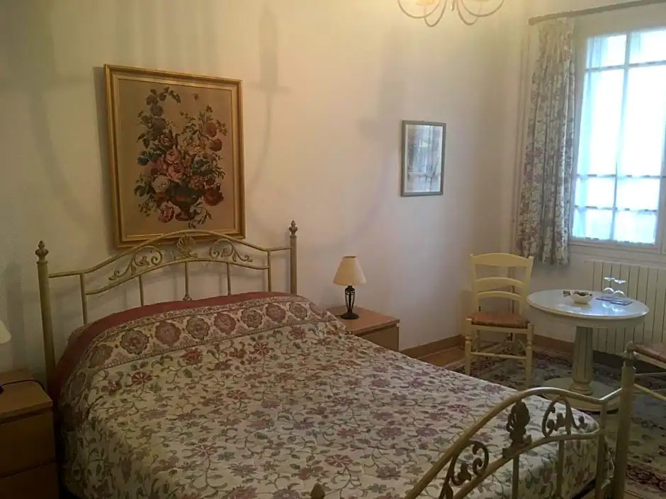 Poppys Chambres dHotes