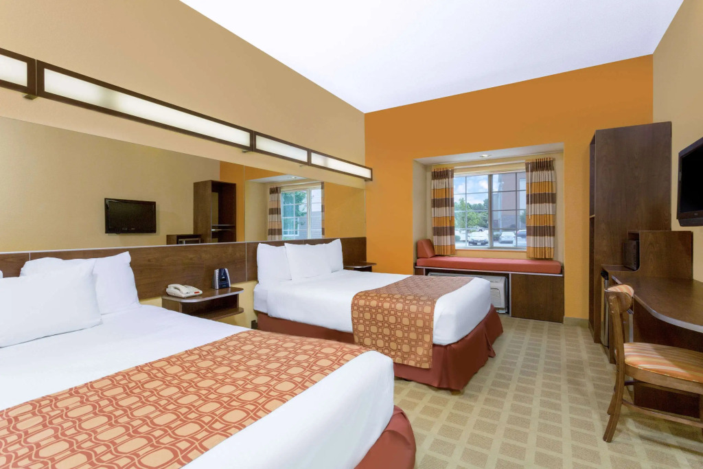 Microtel Inn & Suites by Wyndham Greenville/University Medic