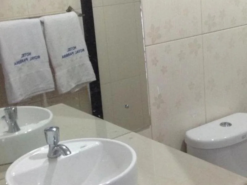 Royal Parbina Hotel