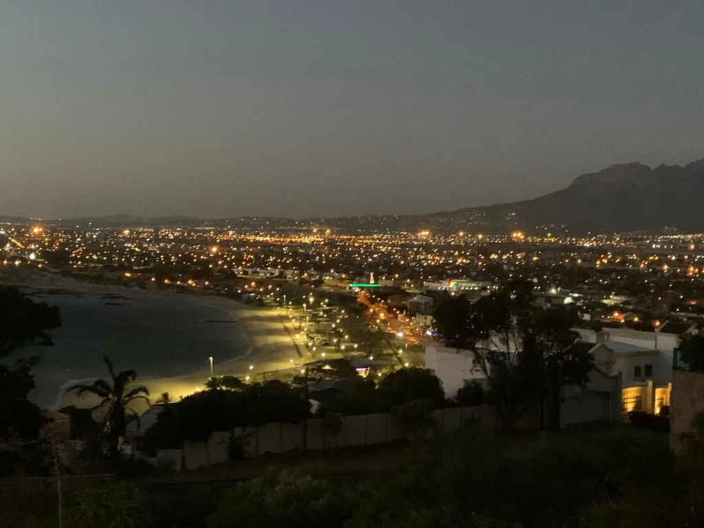 Seaview Sunset Boutique Apartments