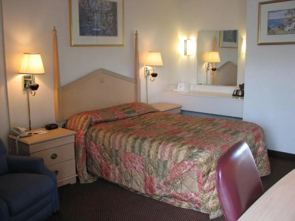The Hastings Inn Parsons