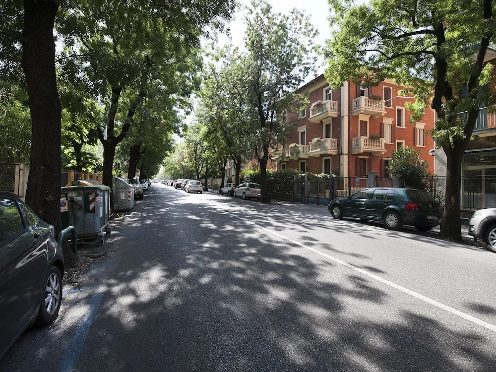 Green Street Apartment