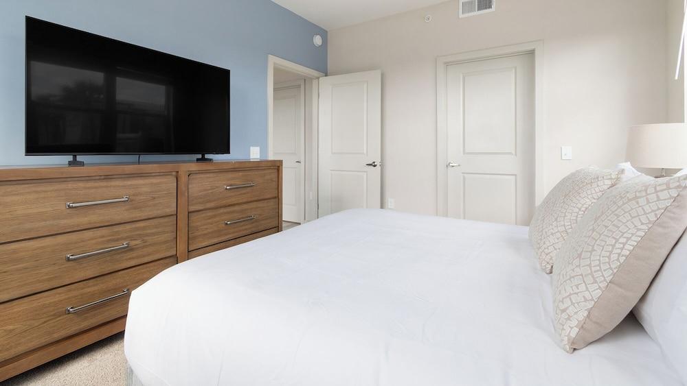 Landing Furnished Apartments - Daytona Beach