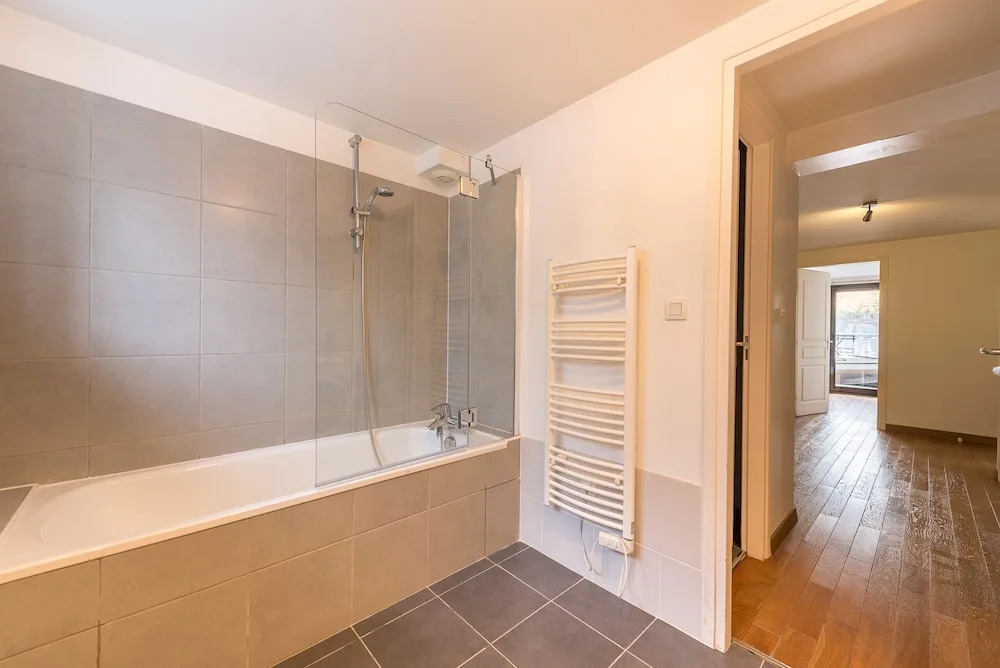 Le Studio Rivage - Surplombant le lac