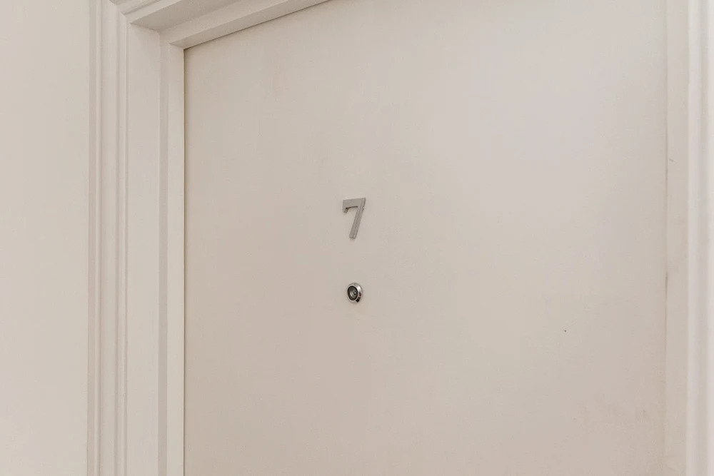 3 Bed Flat in Pedestrianized High Street