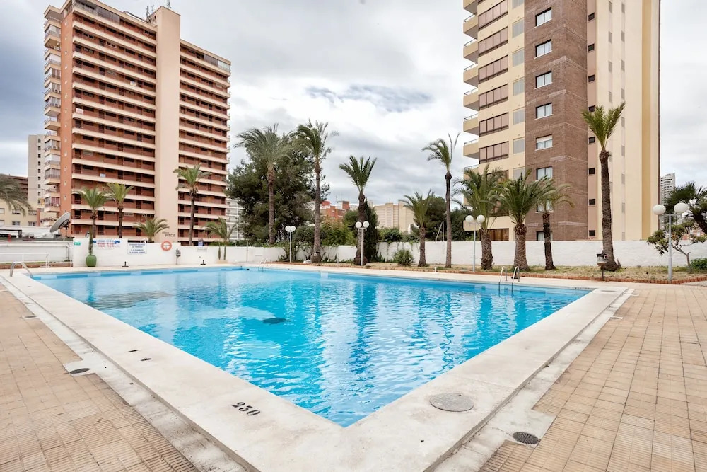 Beferent - Bermudas Benidorm