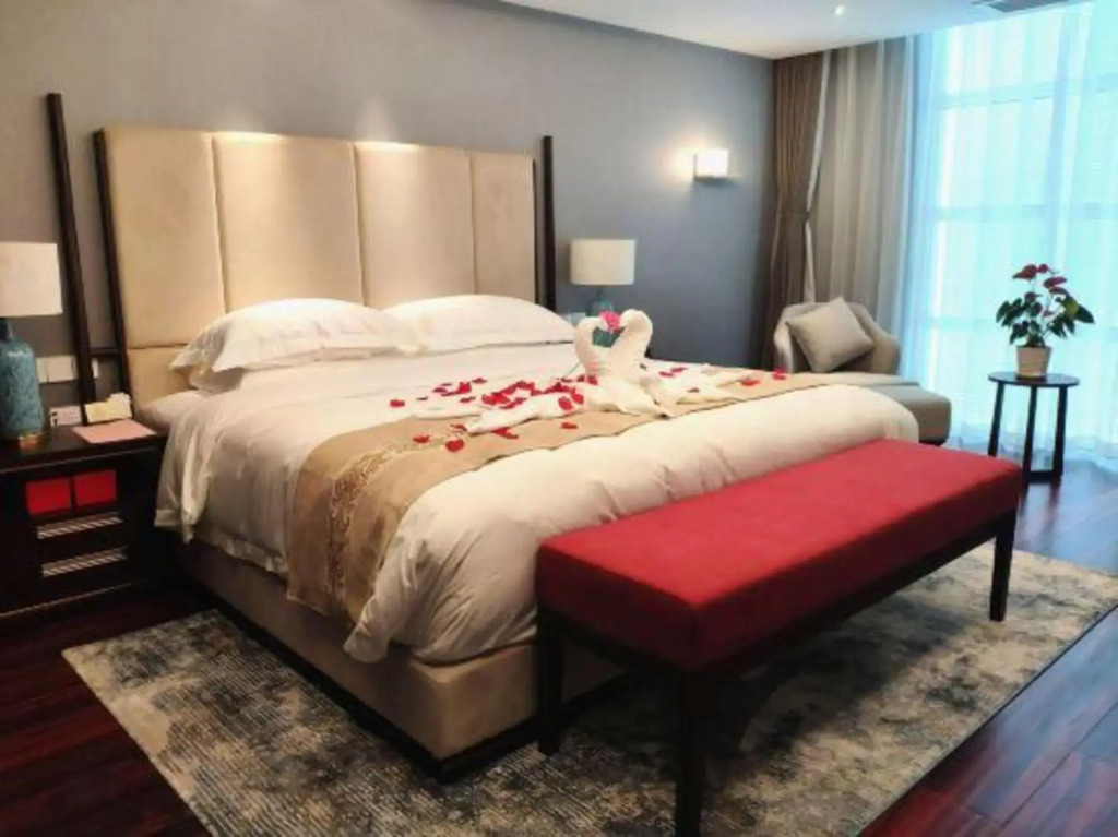 Tongchuan Hotel