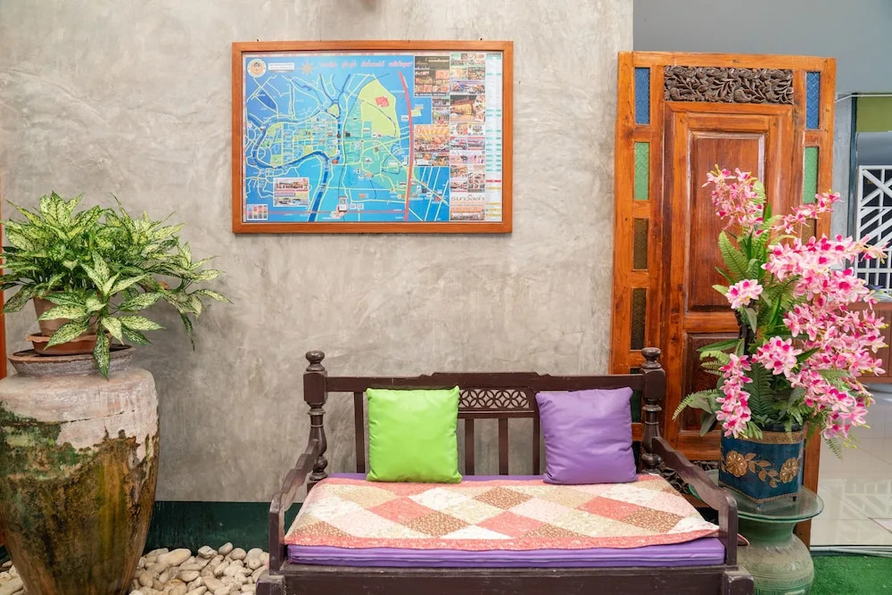 Stay in the heart of historical land- Ayutthaya !