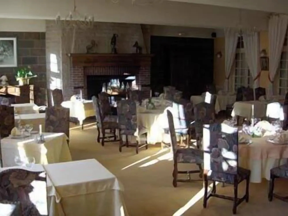 Logis hôtel & Restaurant - Auberge de la Forêt